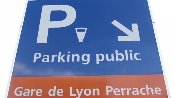 L'un des parkings lyonnais gérés par Effia (groupe SNCF)-bref eco